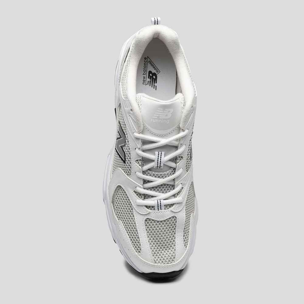 Tenis Retro Runner 530